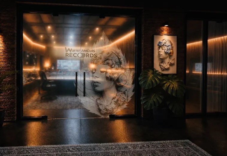 Warren Anguis Records